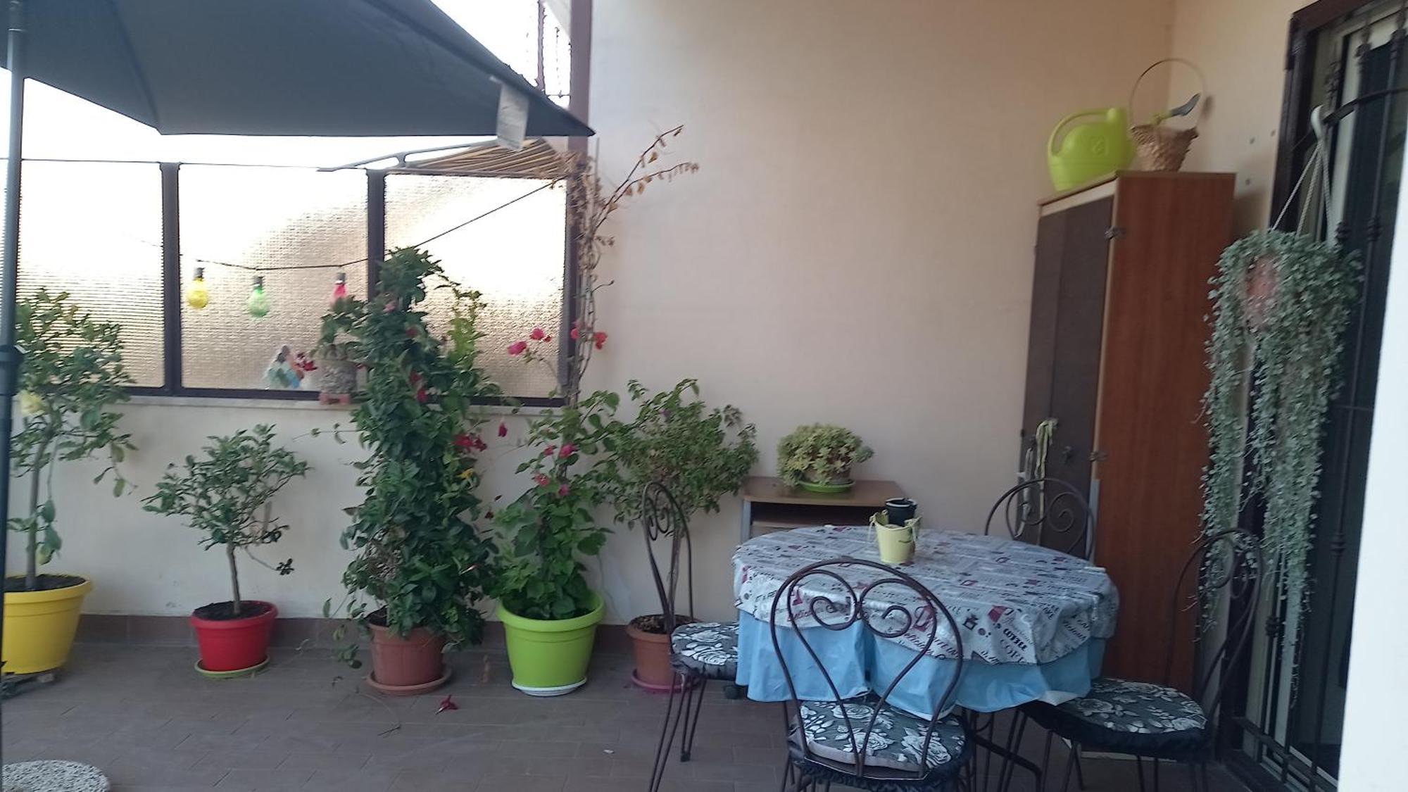 A Santy'S House 1Piano-No Lift-Shuttle A Pagamento-Raggiungibile A Piedi Aeroporto-Fermata Bus Fiera Di Roma A 3 Minuti-Air Condiz Ed Extra Bed For A Fee A Pagamento Apartment Fiumicino Ngoại thất bức ảnh